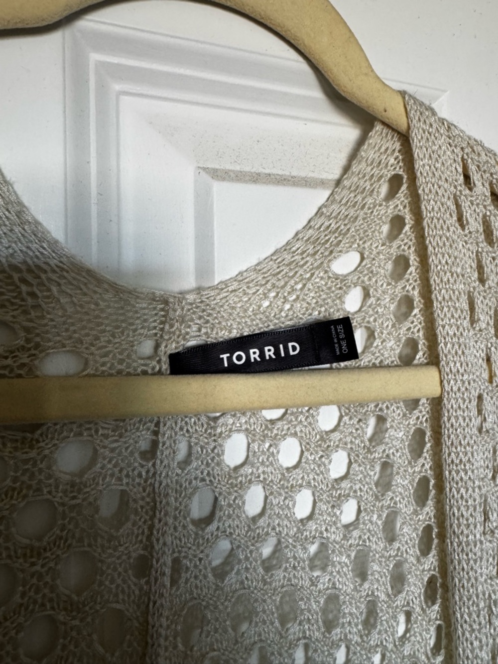 Open-Knit Cream Women's Cardigan - Lightweight Layer - Picture 3 of 3